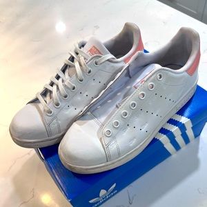 Adidas Stan Smith size 6 shoes